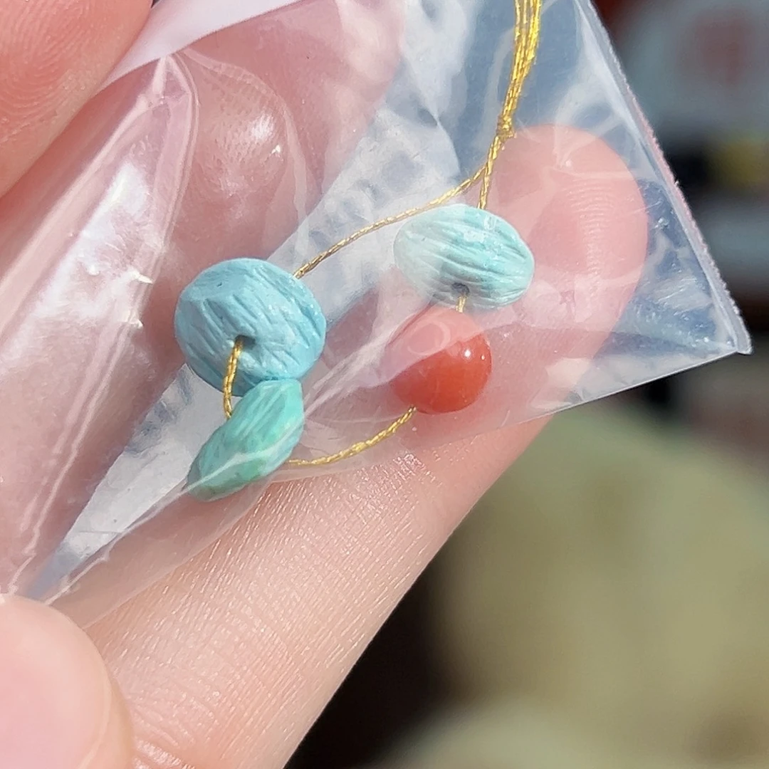 南红玛瑙未镶嵌珠宝奇石