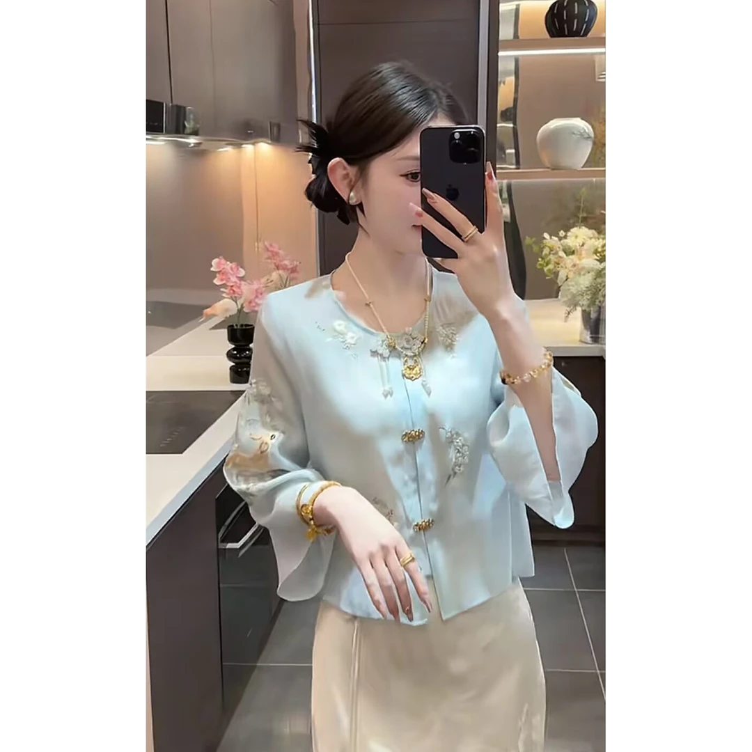 周粥一鹿生花2025新款清冷禅意风刺绣设计感上衣预JJC5SY0551