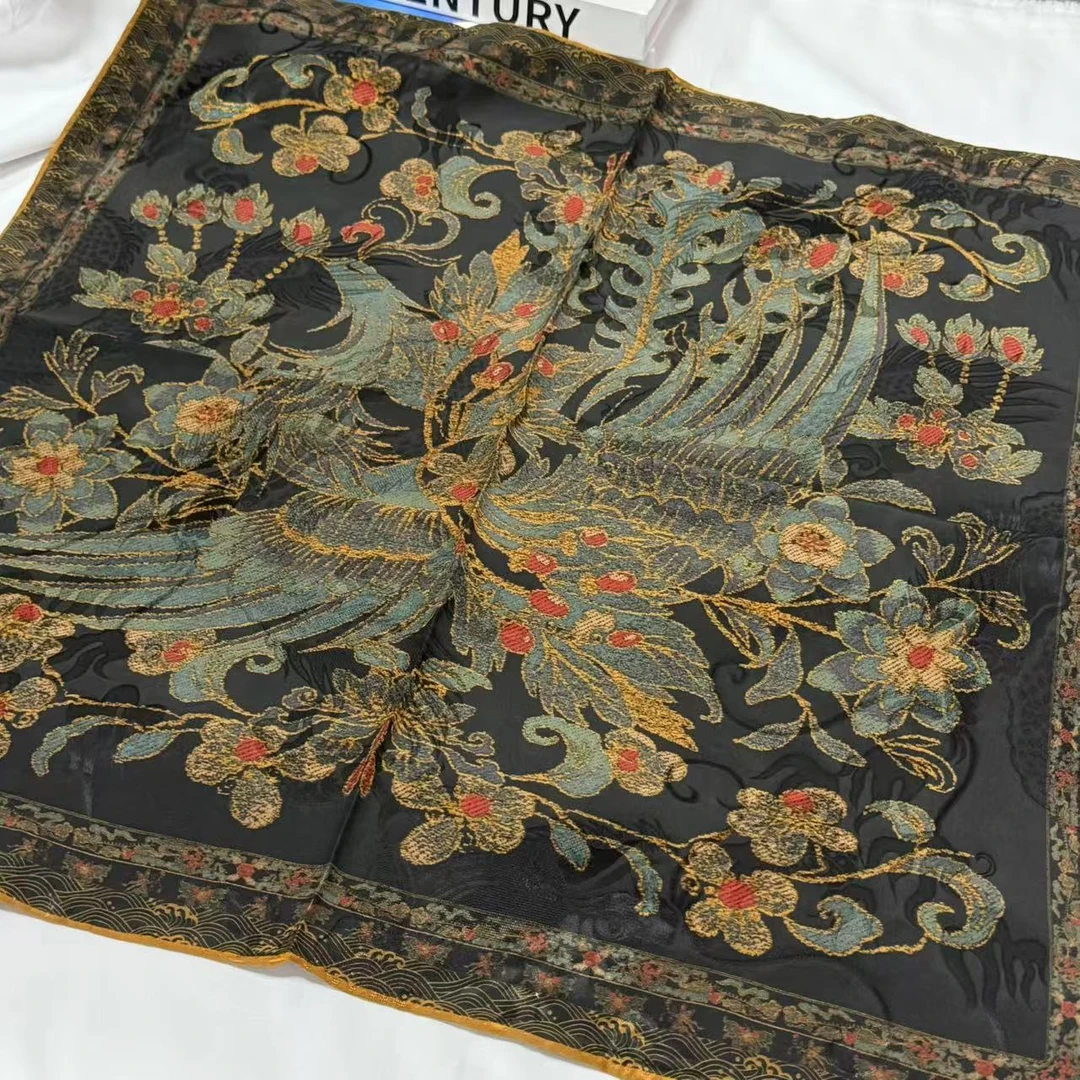 70香云纱方巾-点冠羽 65cm丝巾摊雾重缎绞罗