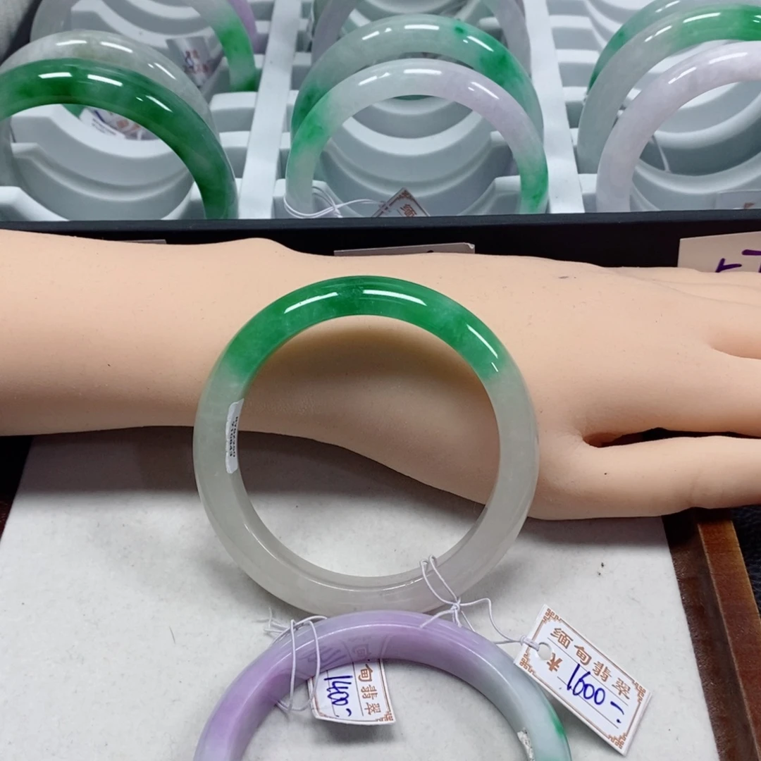 嘻****拍哪条发哪条图片4