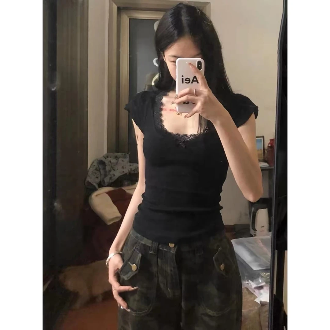 徐秋阳  蕾丝边短袖  百搭时尚休闲修身设计感蕾丝边短袖10827-