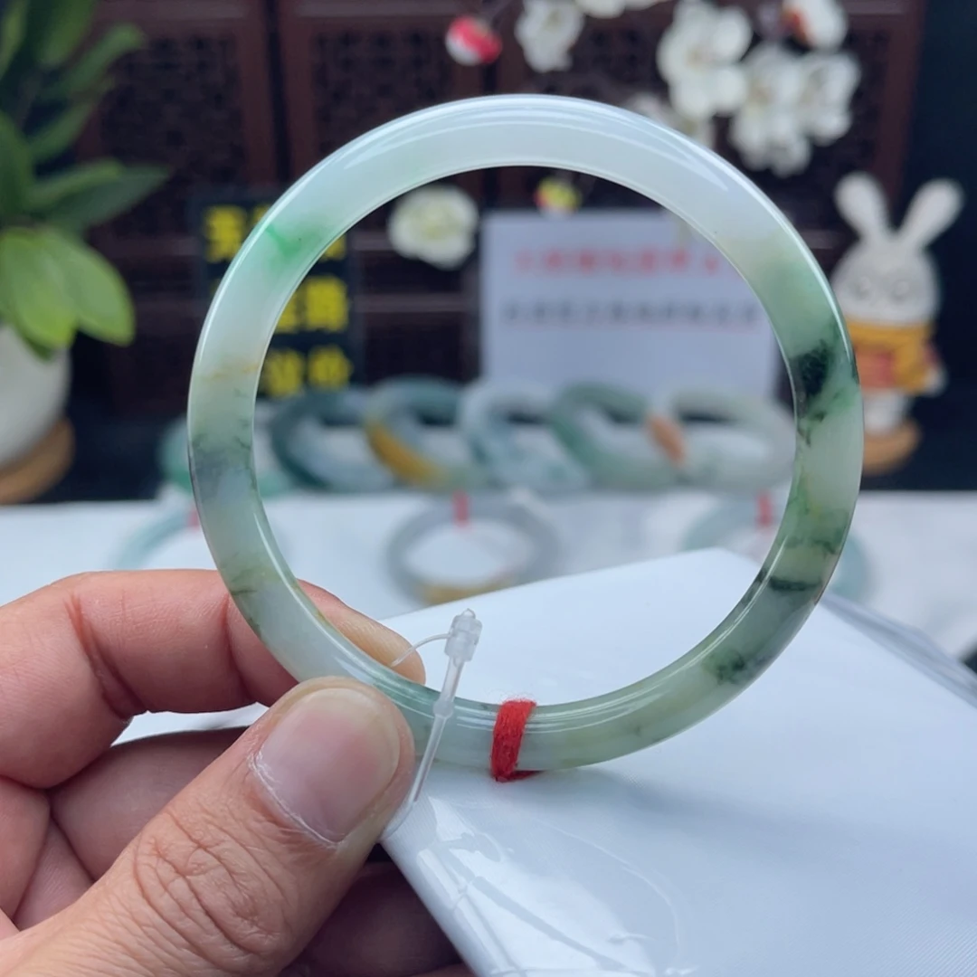 翡翠未镶嵌把件60-61美人条