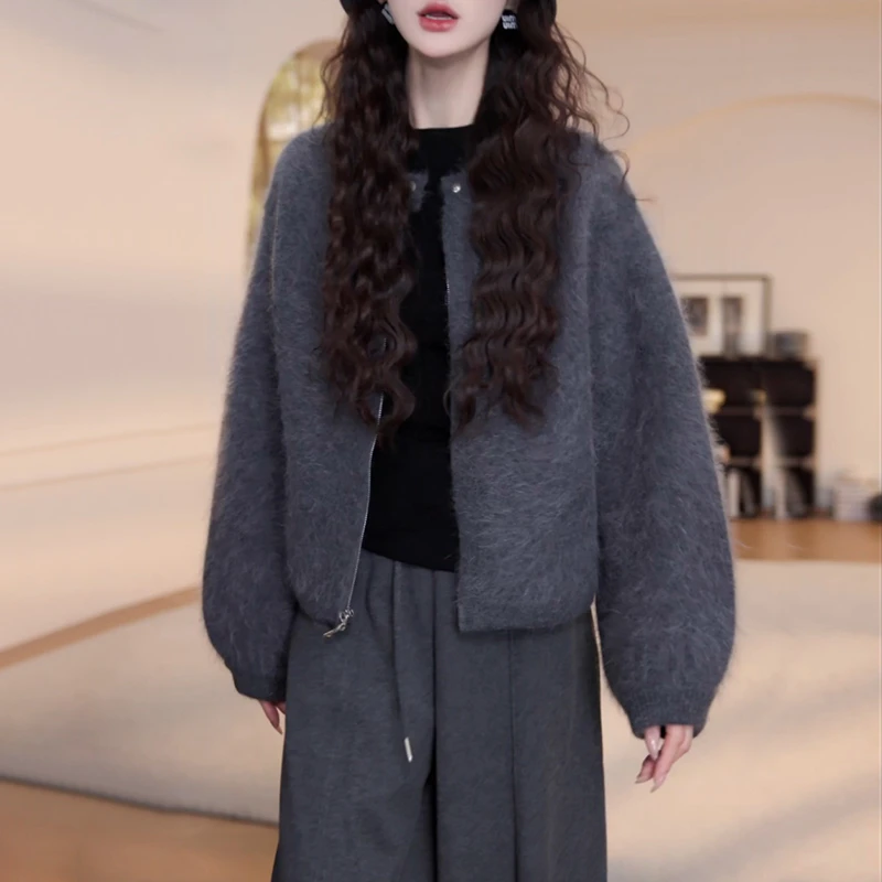 秋冬新款加厚保暖毛针织衫女爆款2025新款韩版慵懒风气质毛衣外套