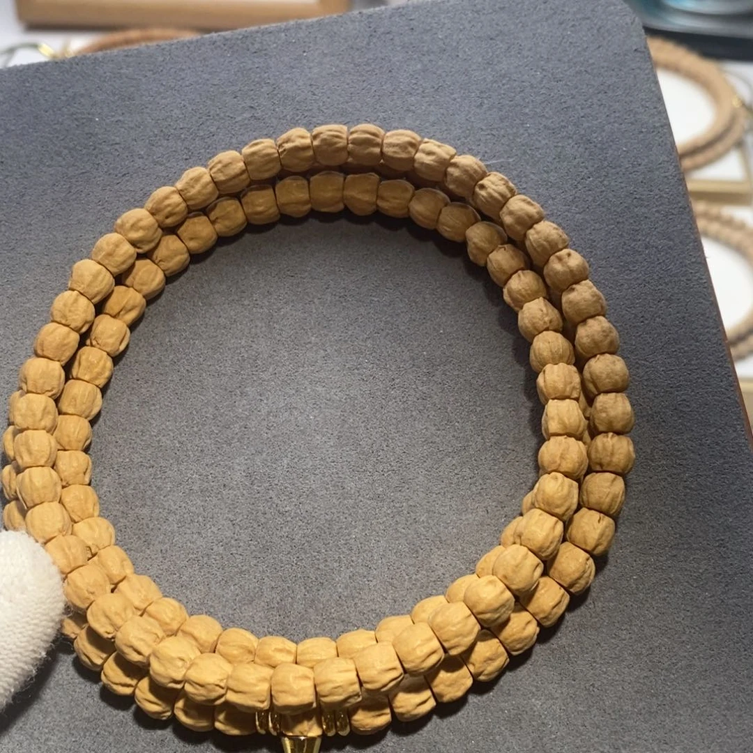 柏香籽/百香籽吊坠夜****心多棱顺