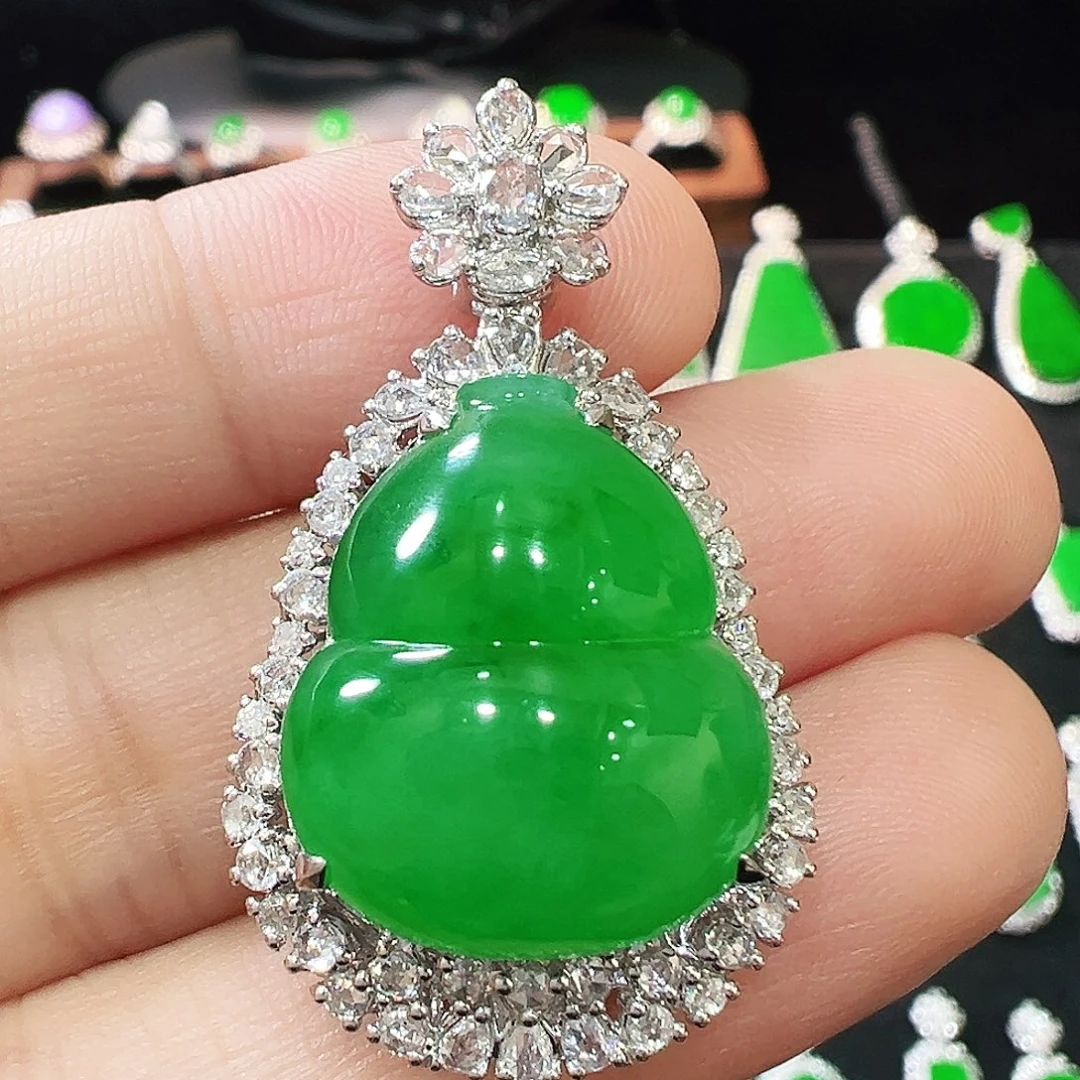 翡翠18K金镶嵌吊坠(不含链)