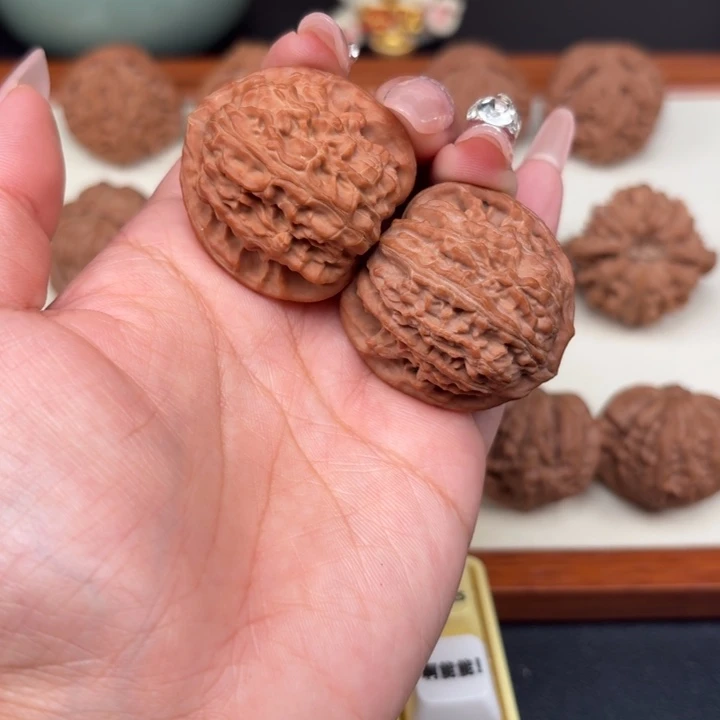 把件文玩核桃全品三角呗36