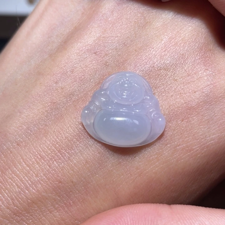 翡翠未镶嵌颈饰佛公