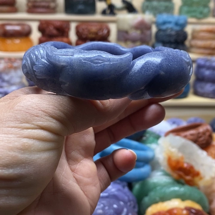 未镶嵌手镯石英质玉