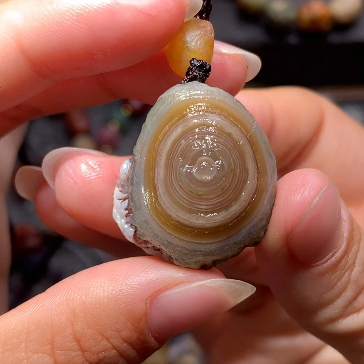 玛瑙/玉髓未镶嵌珠宝半成品