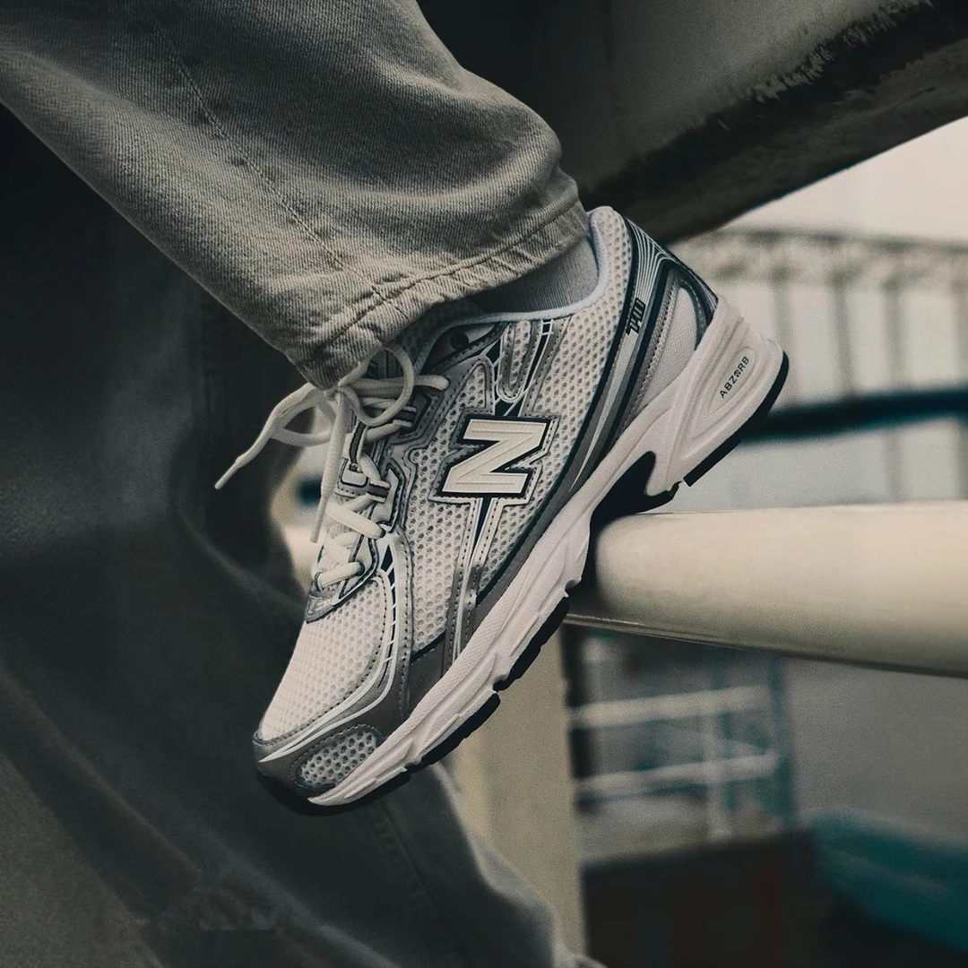 NEW BALANCENB 男鞋女鞋复古潮流运动鞋时尚低帮跑步鞋 U740WN2