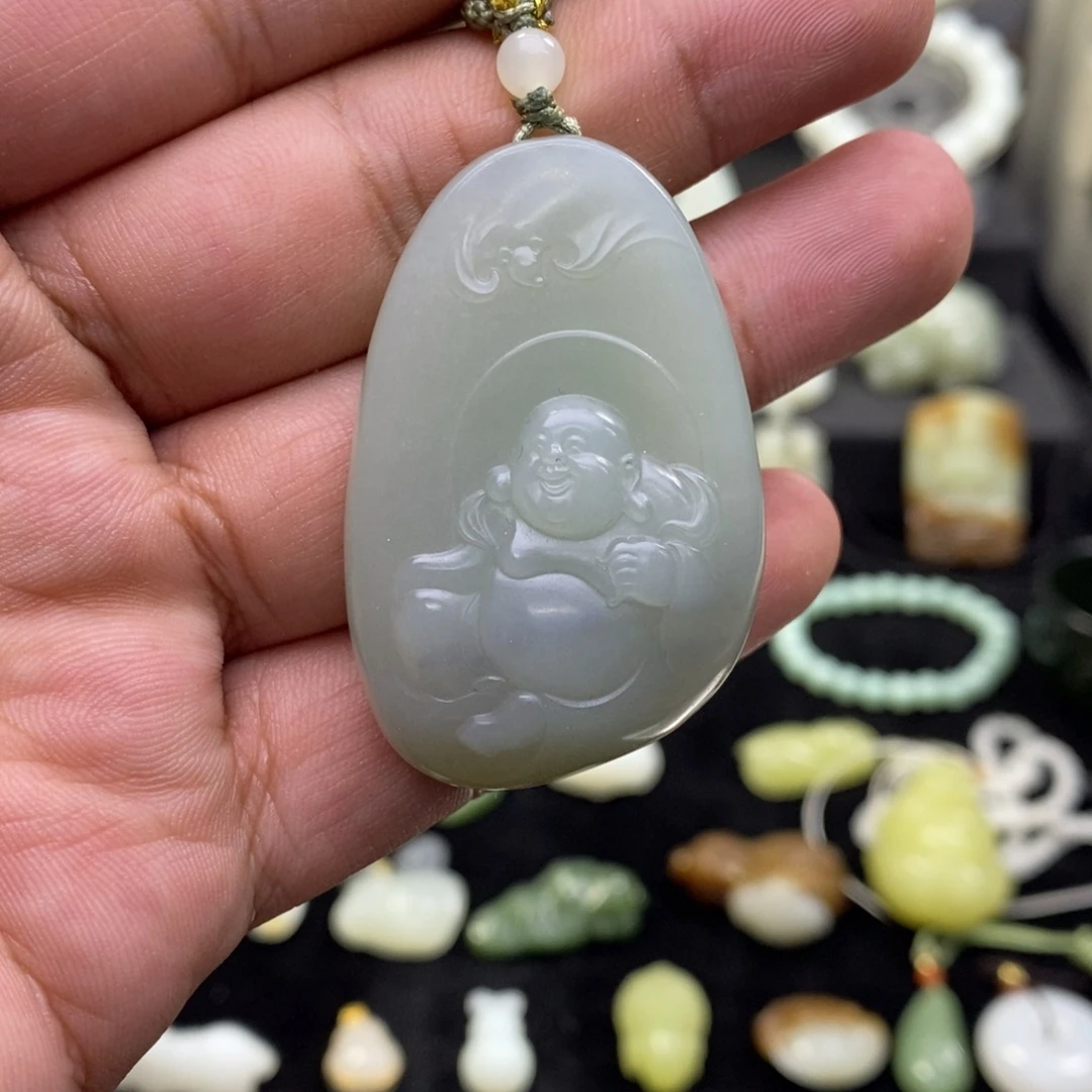 和田玉未镶嵌颈饰