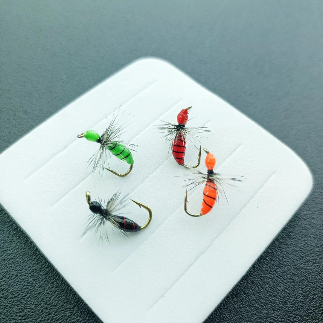 10只 格里菲斯蓑羽纹腹蚂蚁钩飞蝇钩飞钓假饵溪流马口桃花小白条