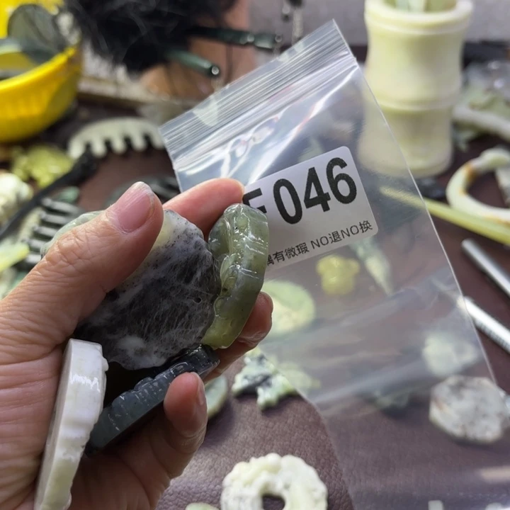 蛇纹石玉发饰合金予*初
