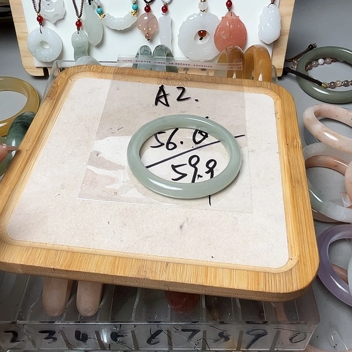 合金手镯石英质玉A2