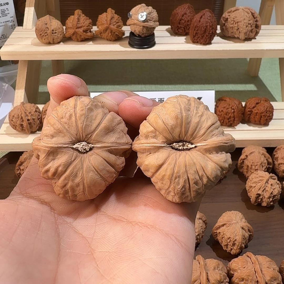 核桃南瓜墩手把件