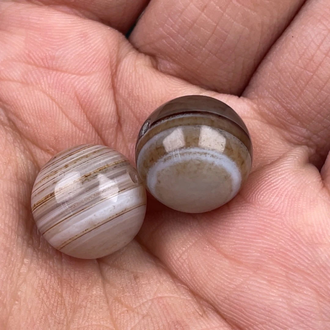 玛瑙/玉髓裸珠缠丝珠