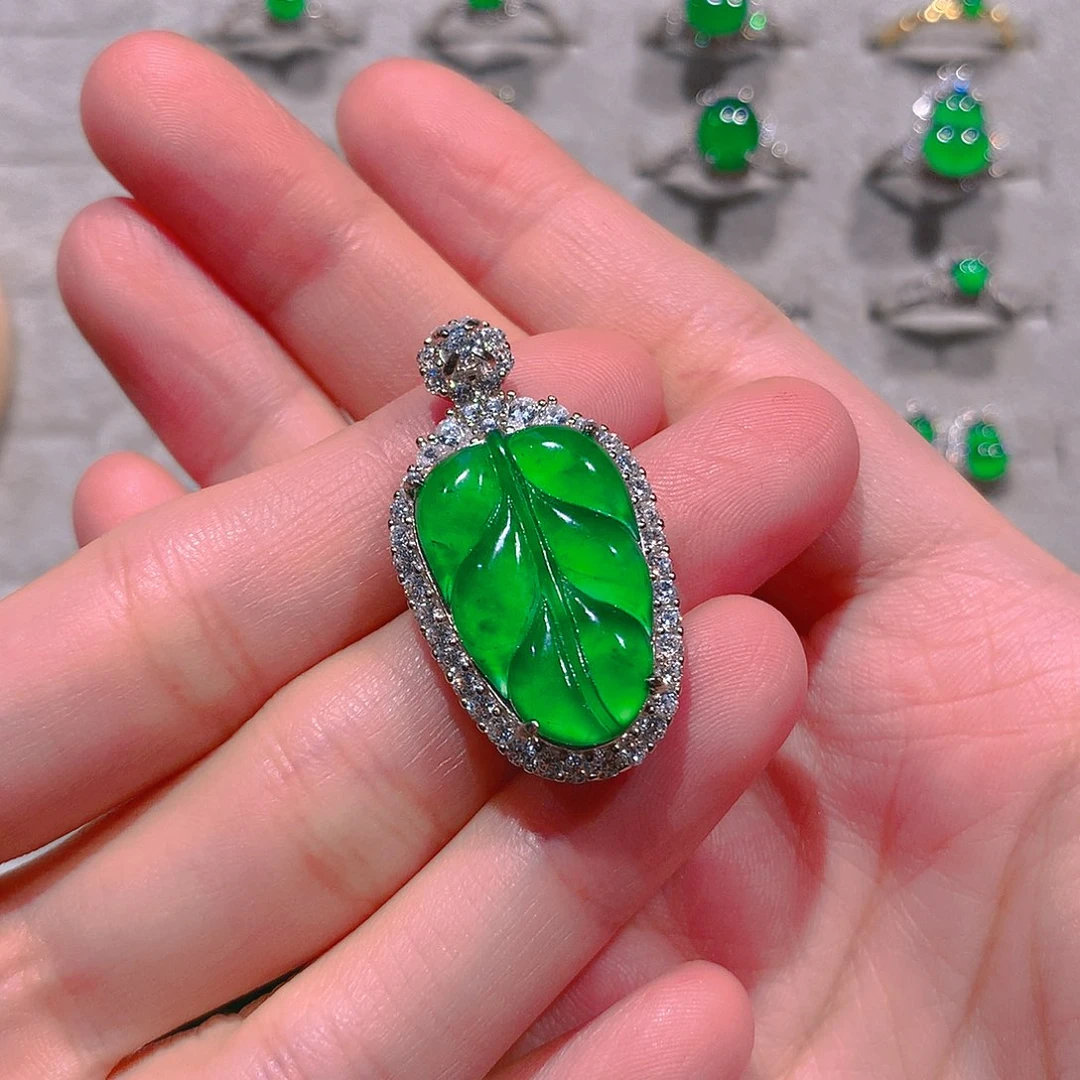 吊坠(不含链)银S925镶嵌翡翠?****✨