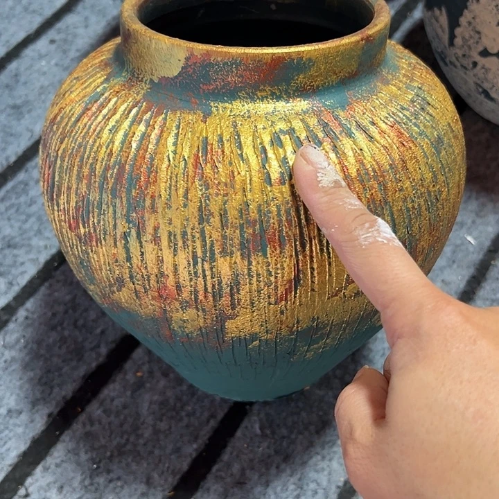 金色坛子高20口11微瑕土陶