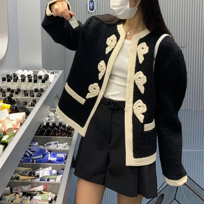 全新未使用 Valentino/华伦天奴 外套/36码/Xsp33173