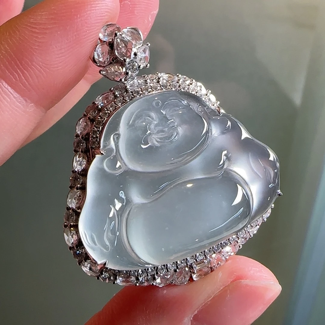 翡翠18K金镶嵌颈饰天然翡翠