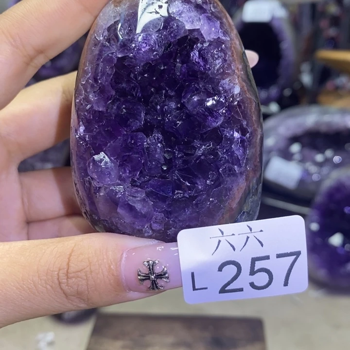 未镶嵌大型摆件（非配饰）紫晶摆件
