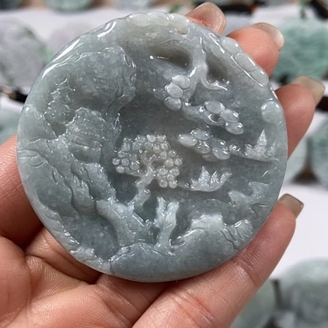翡翠颈饰未镶嵌山水牌福利