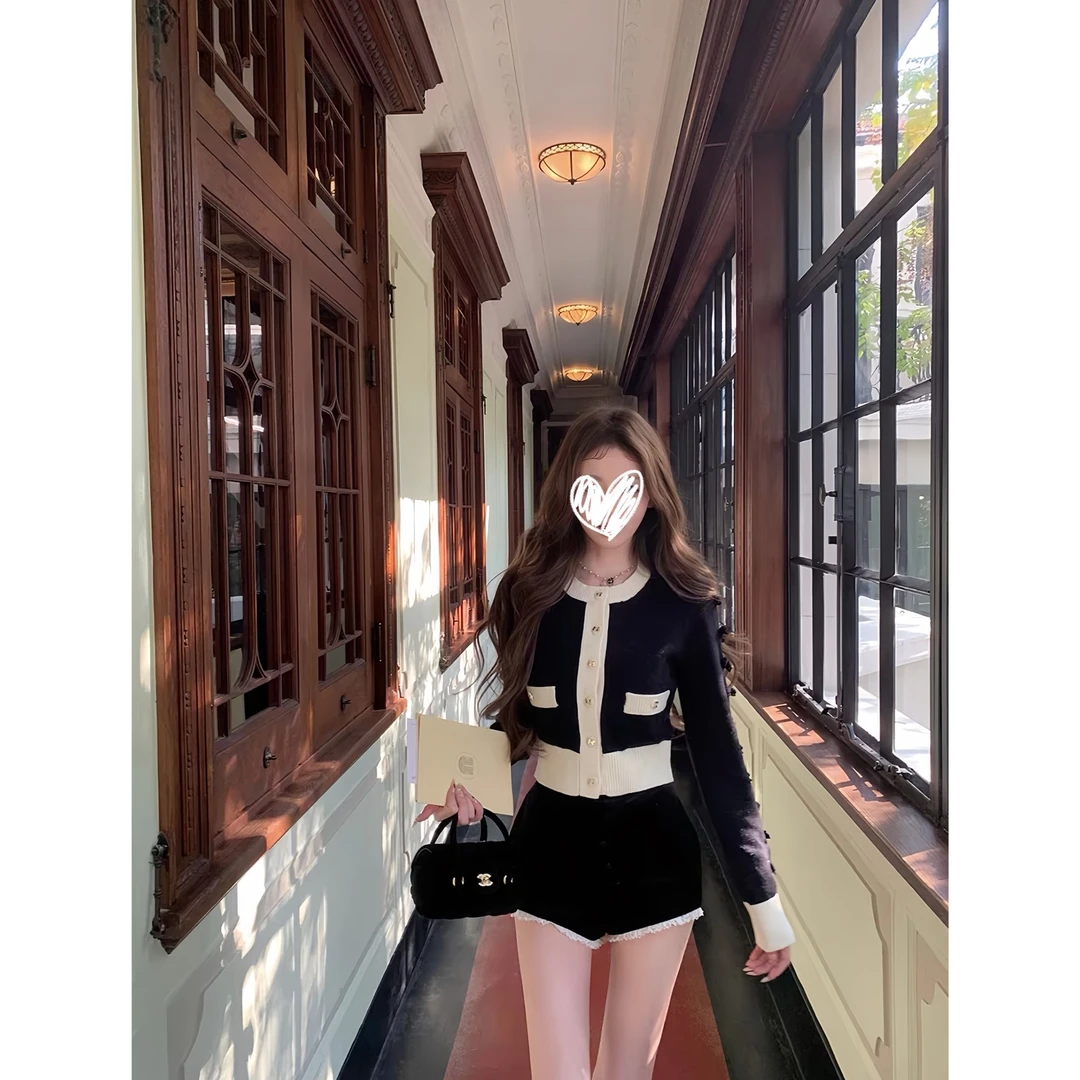 【25K沪上白富美】秋冬蝴蝶结针织毛衣显瘦设计上衣配高腰短裤套装