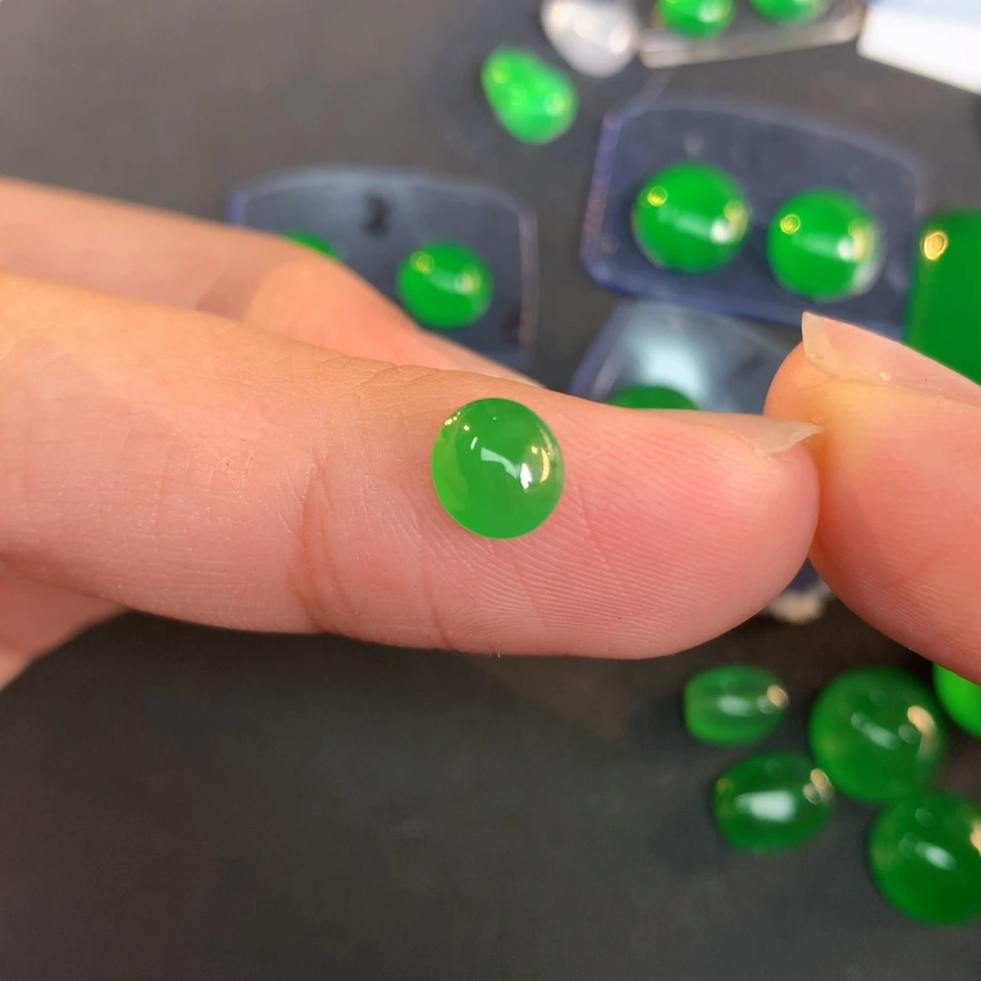 翡翠裸石6.53-6.01-3.0