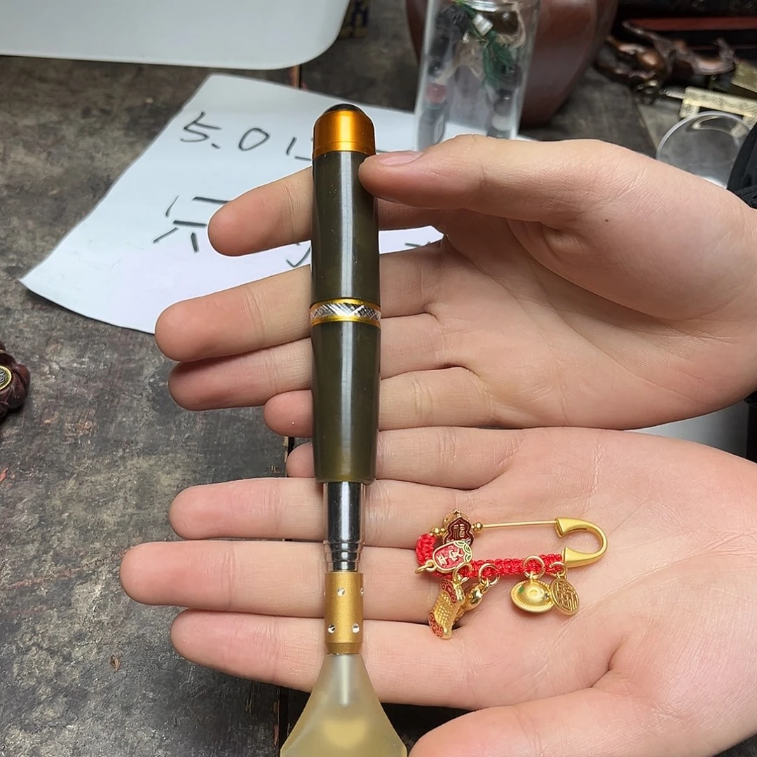 大叶紫檀（黑酸枝木类）