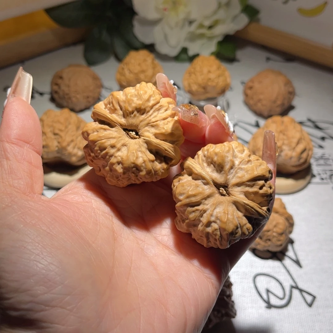 文玩核桃把件余*40昌平蛤蟆头选购