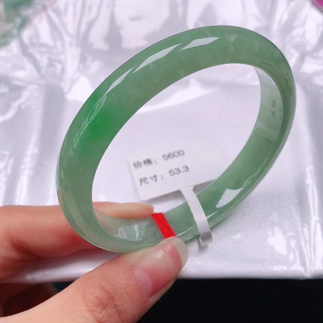 翡翠手镯（贵妃镯）未镶嵌天然翡翠手镯53