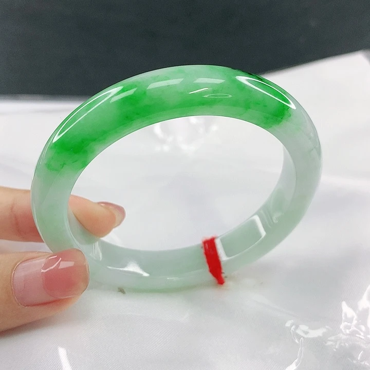 翡翠未镶嵌手镯圈53.5，19051