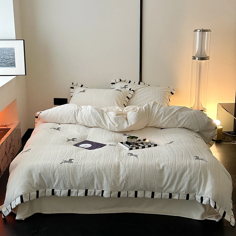 【晴美】加厚牛奶绒贴布绣四件套-野柔斑马