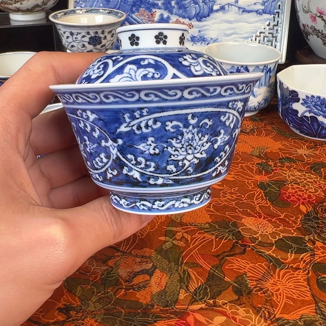 瓷杯子松风馆蓝底白花马蹄盖碗