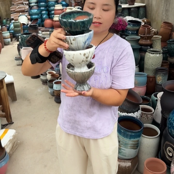 口13高12瑕疵随机四个盆子。