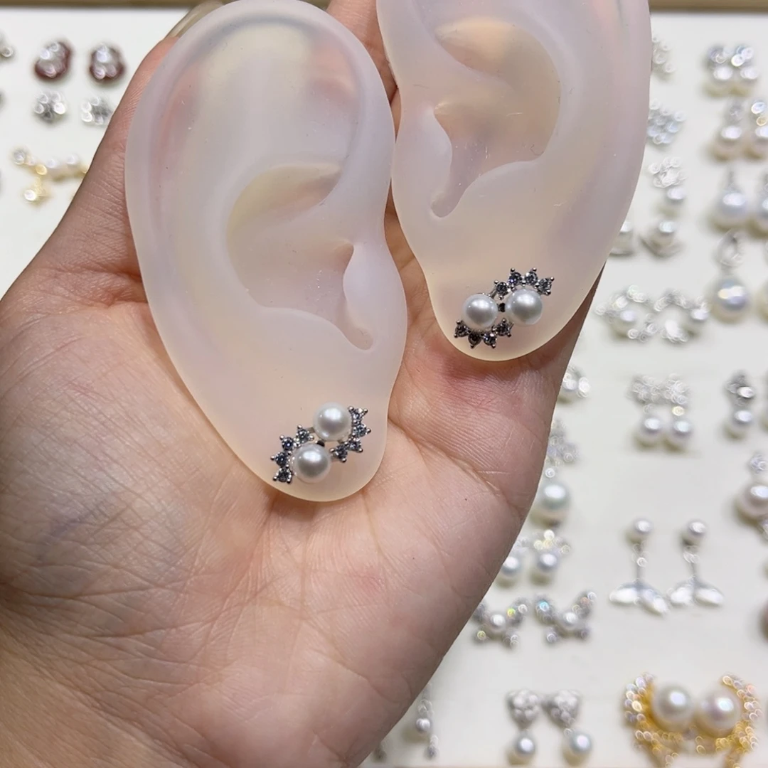 银S925镶嵌耳饰淡水珍珠