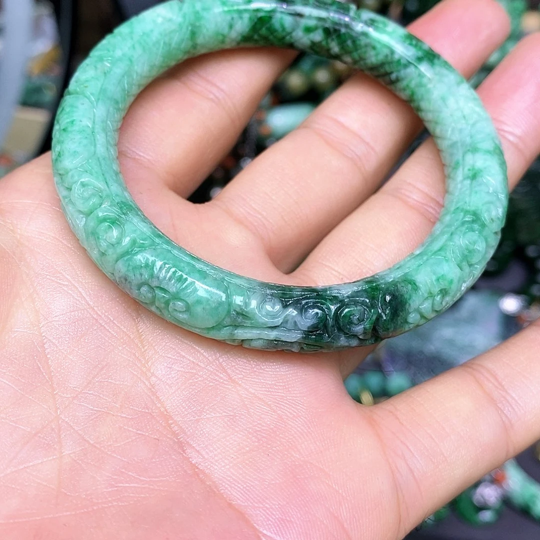 未镶嵌手镯翡翠无**白漂亮美眉