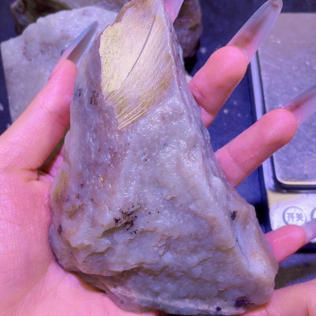 未镶嵌和田玉珠宝半成品