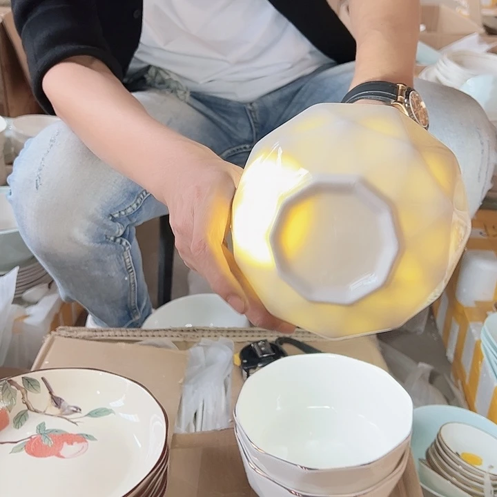 金边钻石6英寸碗一单4只拍下发2单破损包赔不补发介意勿拍