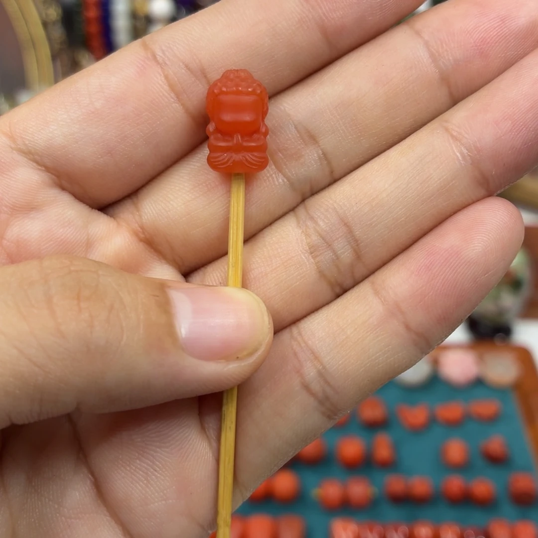 颈饰合金南红玛瑙