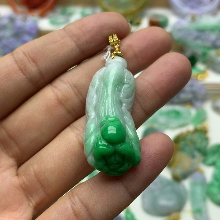 颈饰未镶嵌翡翠翡翠