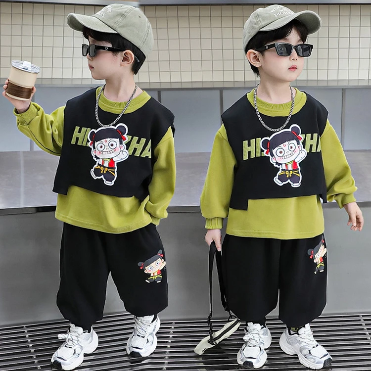 儿童衣服2025秋季新款男童套装春秋装时尚男孩卫衣宝宝三件套
