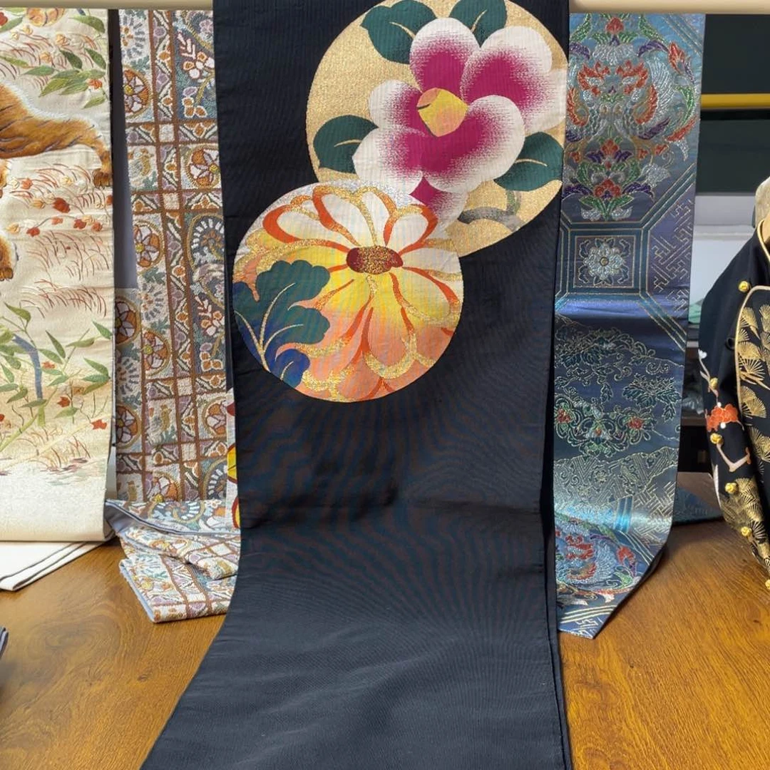 织绣本缂丝本缂丝柔软