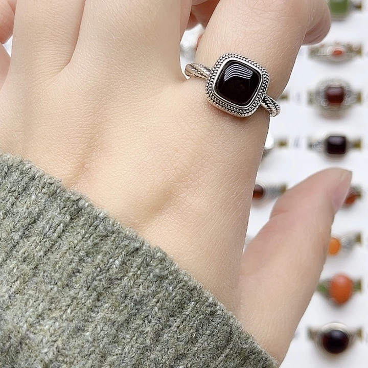 血珀戒指银S925镶嵌天然