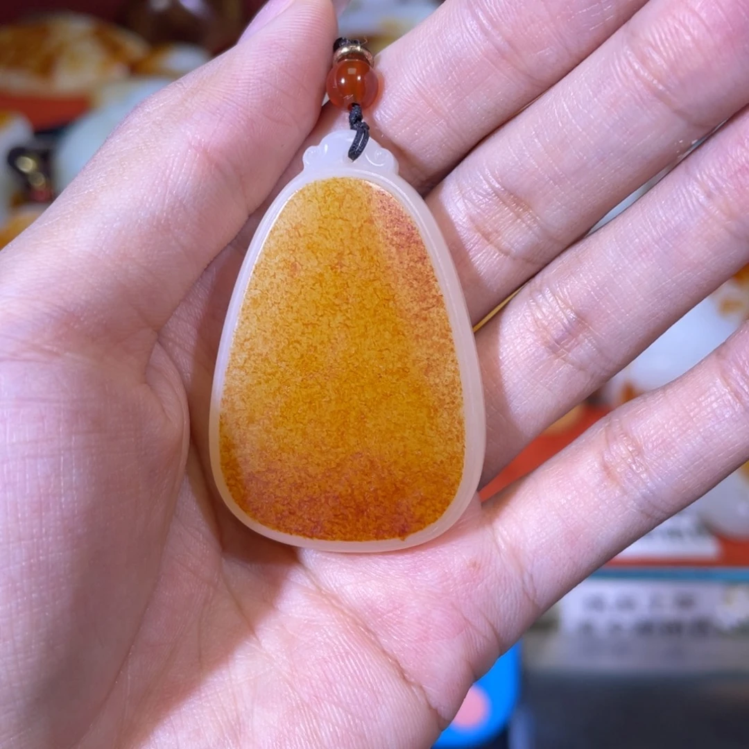 李***森和田玉未镶嵌挂件