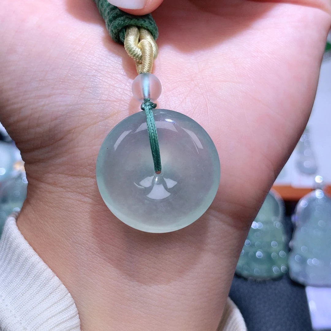 颈饰未镶嵌翡翠扣子