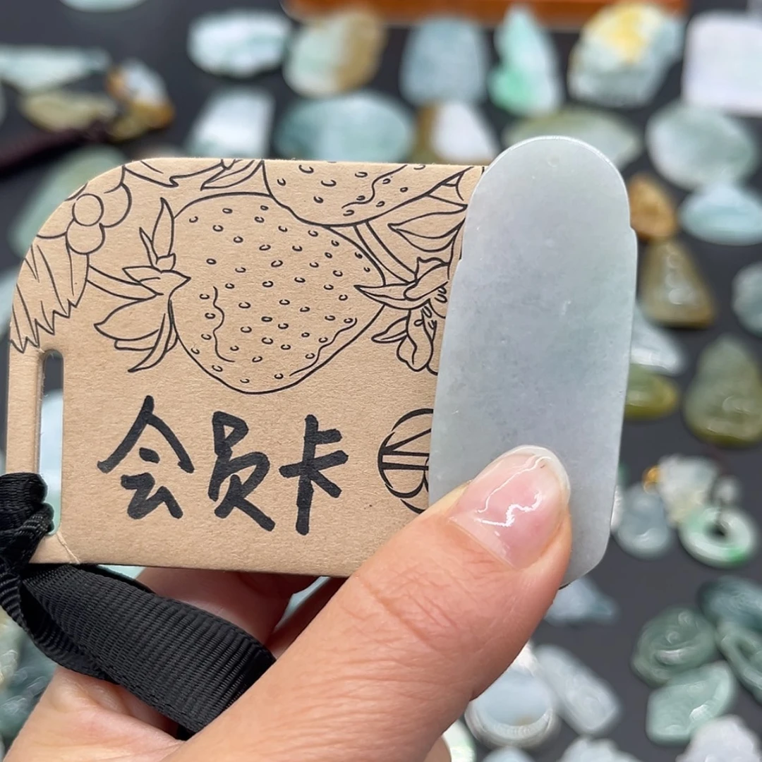 【闪购商品】翡翠颈饰未镶嵌预存