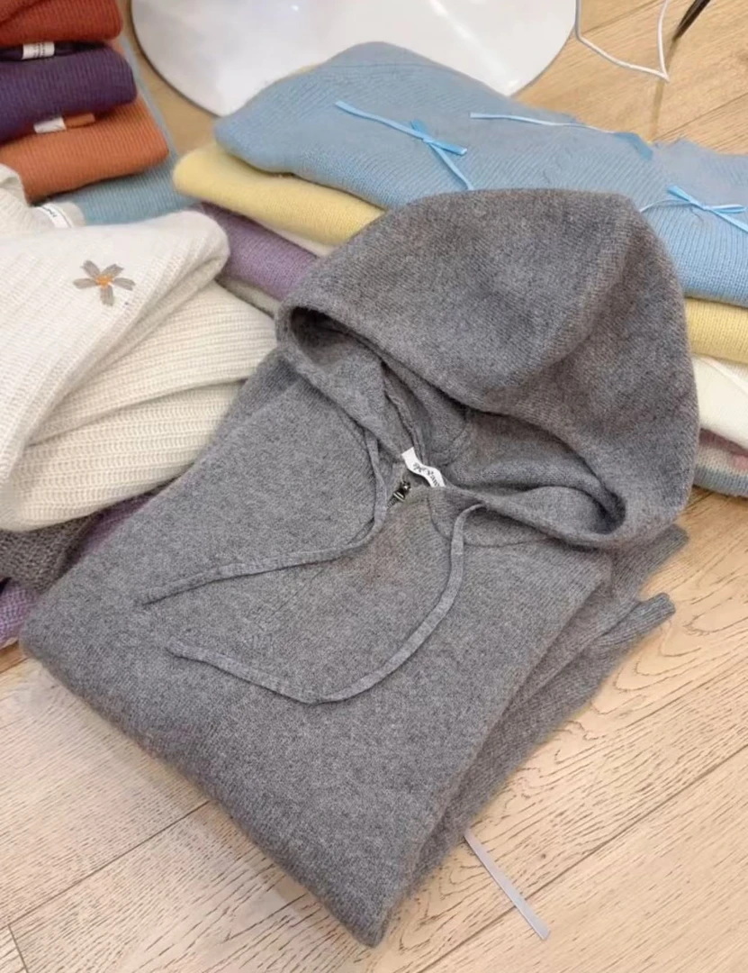 A55七言家巨好看！ 烟灰帽衫半拉链毛衣