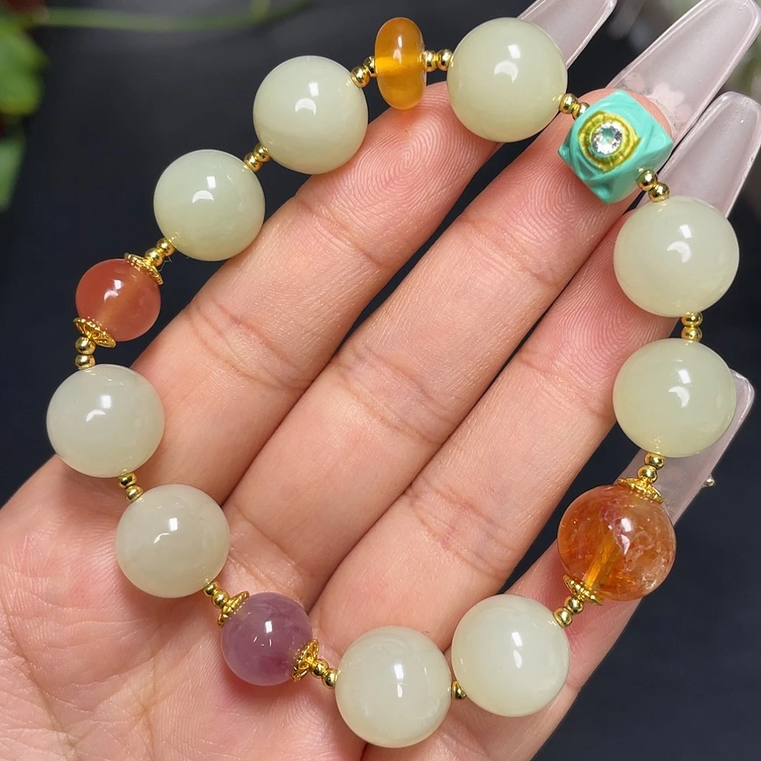 和田玉未镶嵌手链