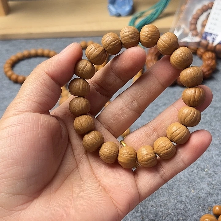 猴头核桃手串南瓜同尺